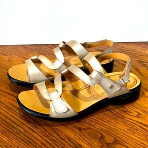 Revere Miami Champagne BRAND NEW Size 11W